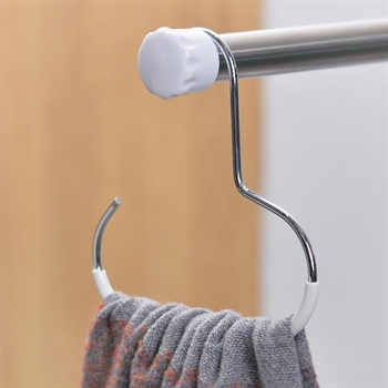 On Living Accessories Hanger (White)