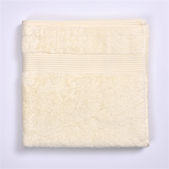 Meriton II Bath Towel 40x75(Ivory)